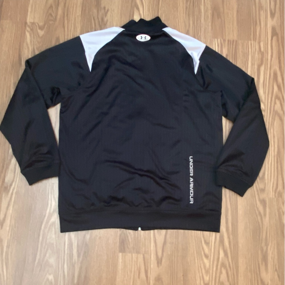 Under Armour  Men’s Size L  Full Zip Basketball Jacket Black Striped